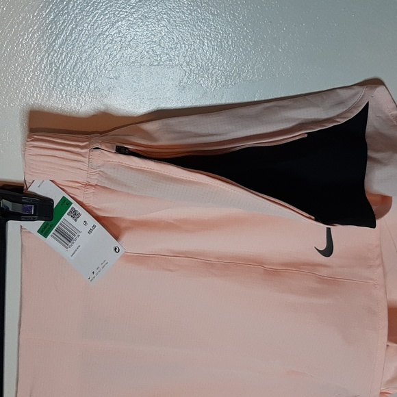 Nwt women's nike running division shorts - Picture 2 of 5
